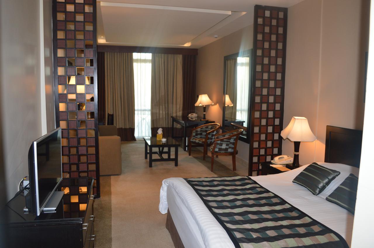 Century Park Hotel Ammán Pokoj fotografie